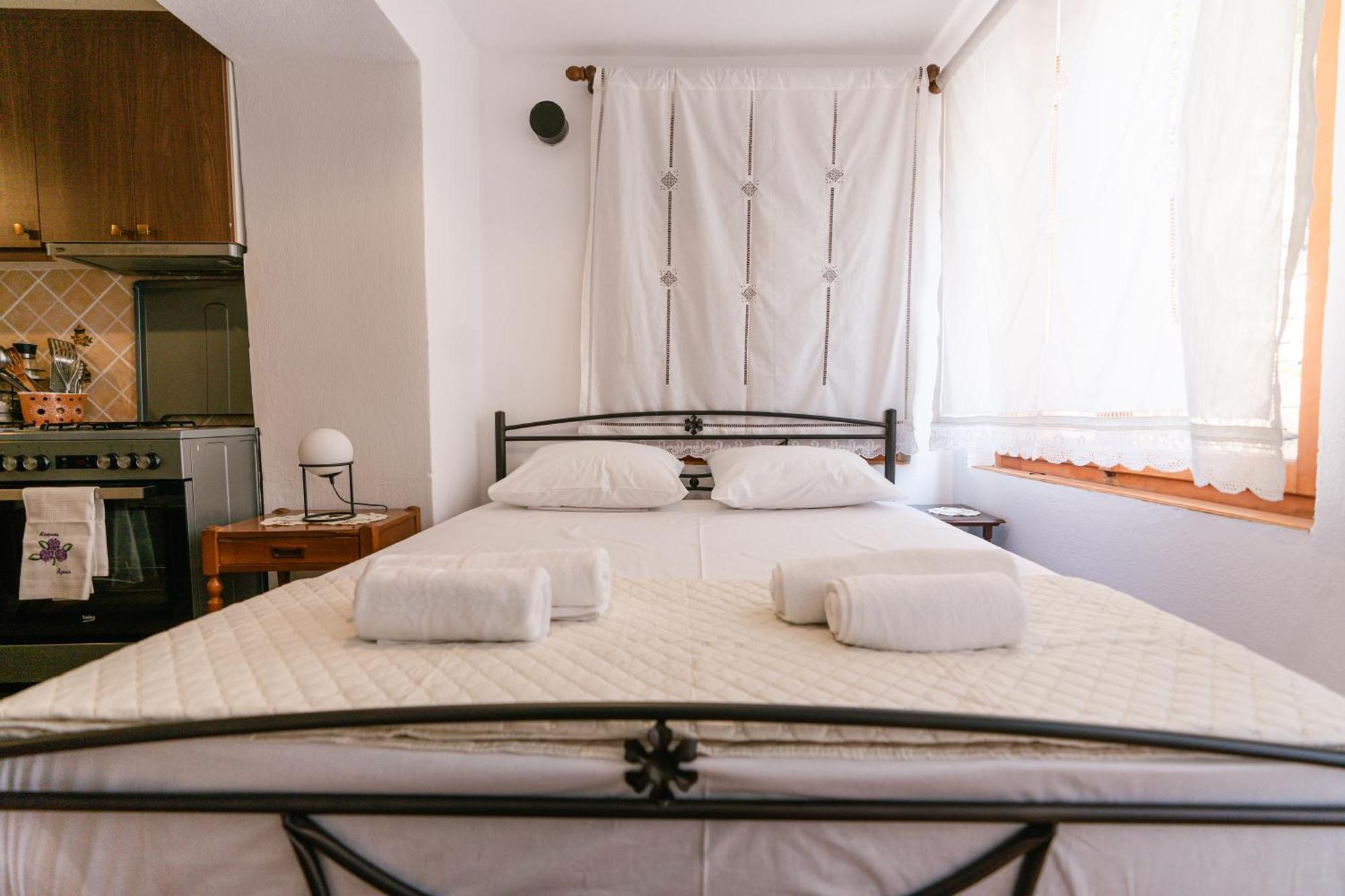 Petrichor Hotel Gjirokastra Kültér fotó